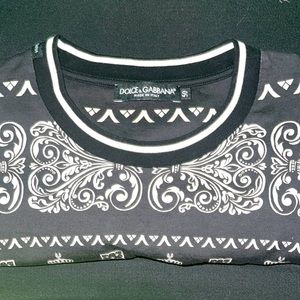 Black/grey dolce& gabbana T shirt